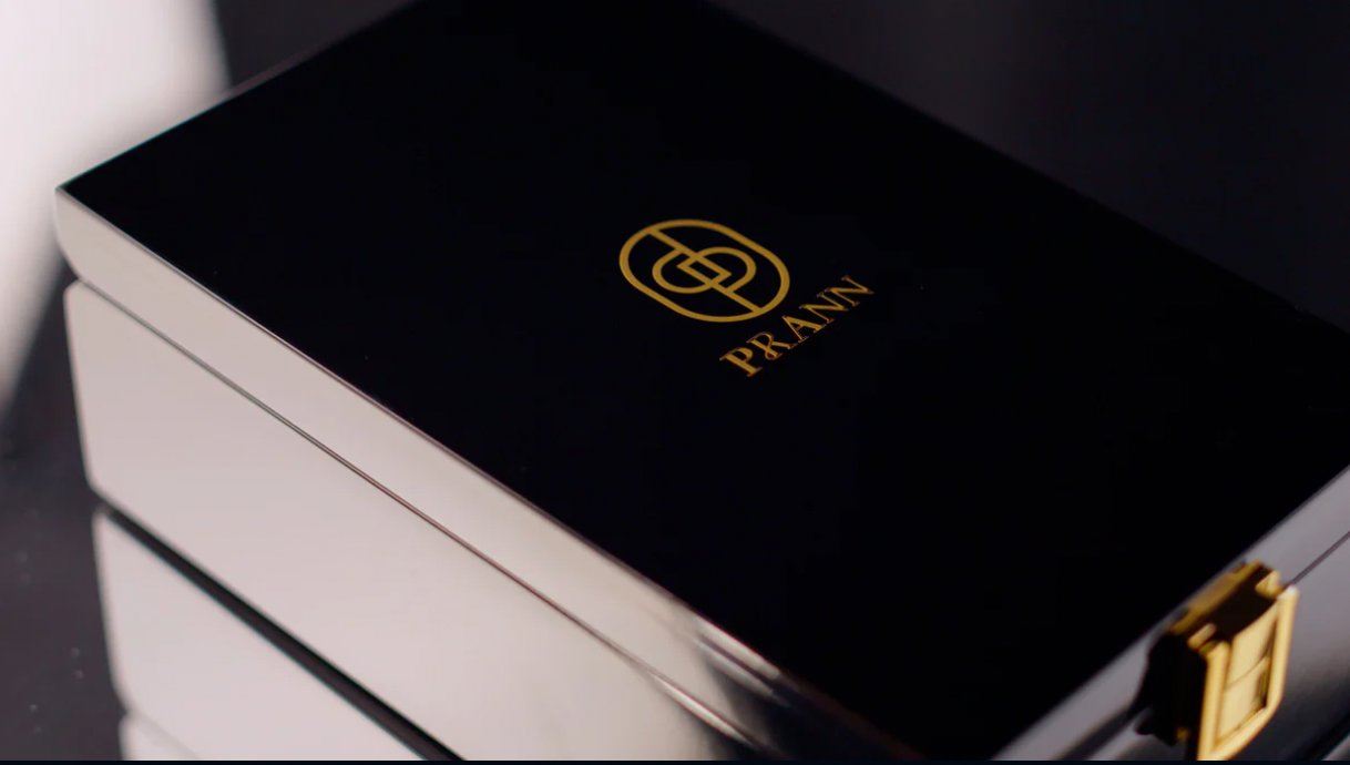 Notre-Dame de Paris perfume bottle design, gothic architecture fragrance